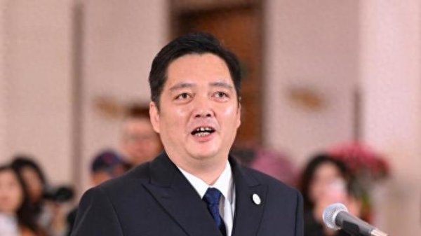 累计航程可绕地球30多圈的“老船长”亮相代表通道：航海事业越来越有奔头