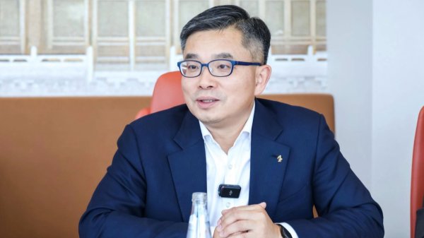 阿斯麦美股夜盘一度跌超4%