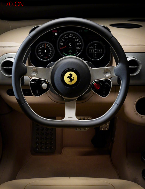 四电机马力超千匹 法拉利首款纯电动车Ferrari Luce发布：苹果味十足
