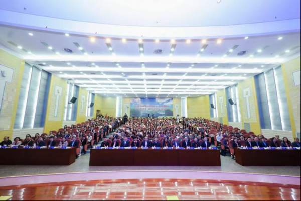 2026高校外语教学与国际传播能力建设学术会议在南京成功举办
