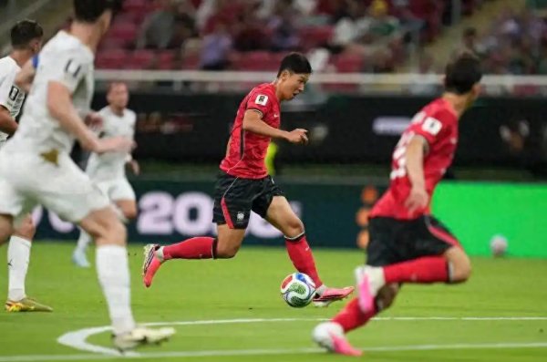 国足或替补踢 16 强, 韩国球迷又开始忽悠人, 中国怒骂其没素质
